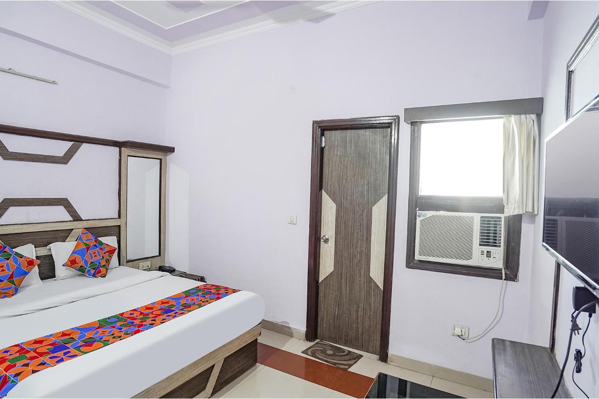 Hotel The Golden Bird Agra  Exterior photo